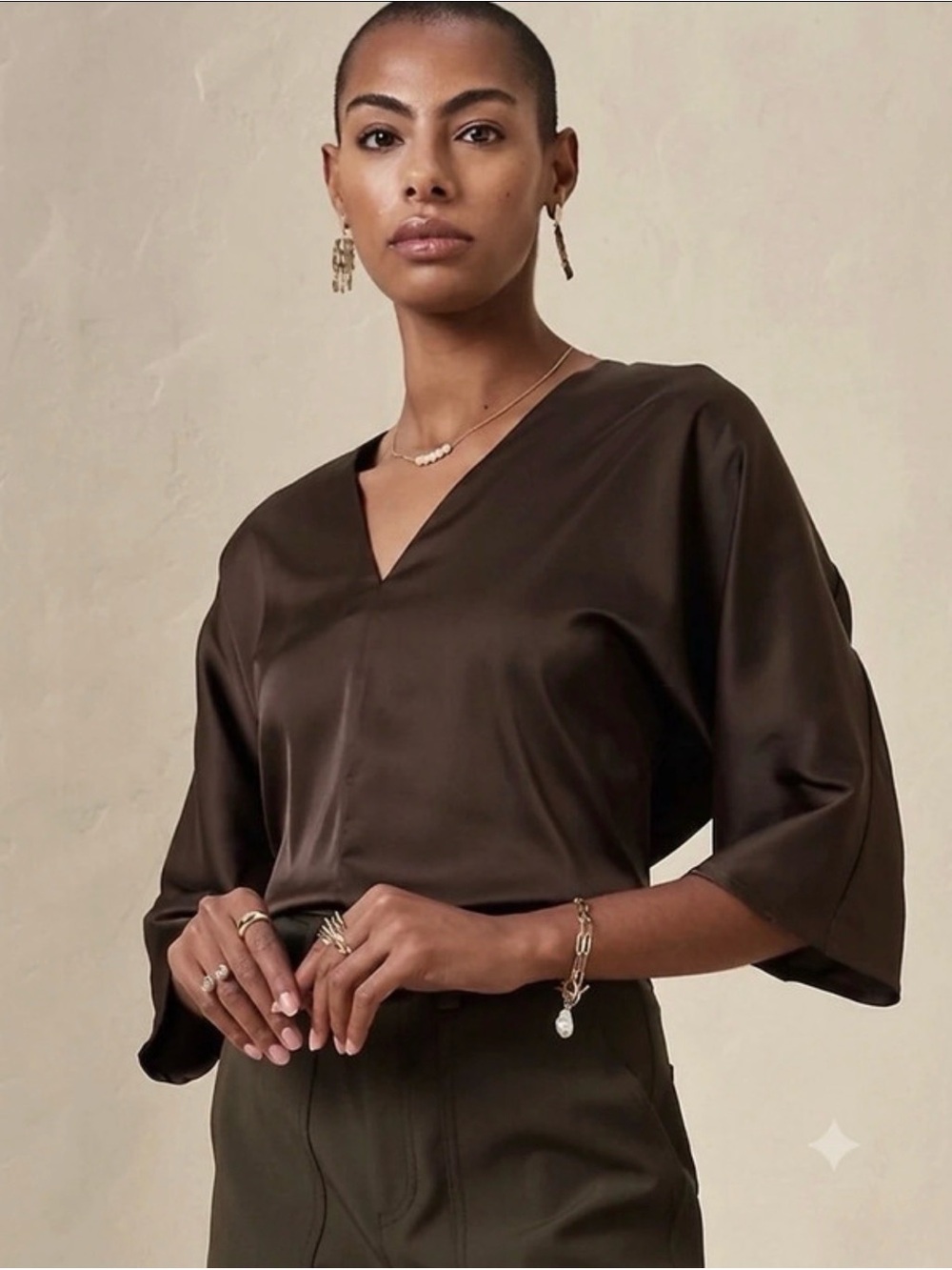 🤎 Banana Republic Factory Satin V-Neck Dolman Blouse XS 🤎